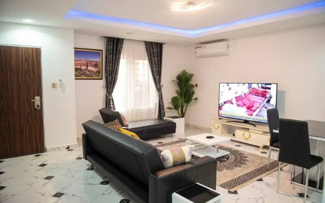 Furnished 3 Bedrooms Apartment With Wifi