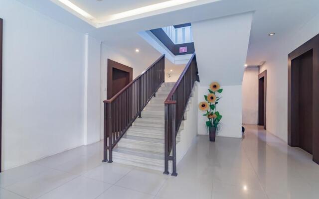 RedDoorz Plus @ Ruko Klandasan Ulu