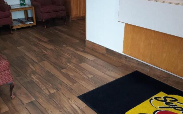 Super 8 by Wyndham Minot Airport