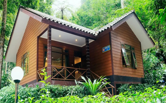 Taman Safari Lodge