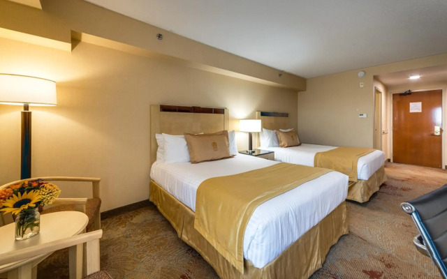 Monte Carlo Inn & Suites Downtown Markham