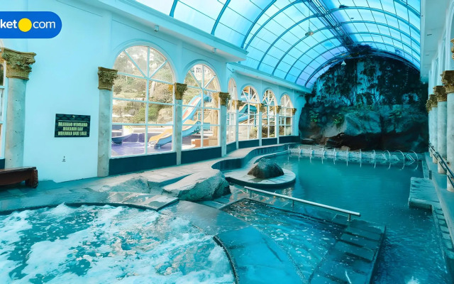 Grand Paradise Hotel Lembang