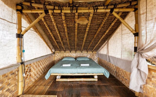 Bamboo & B - Hostel