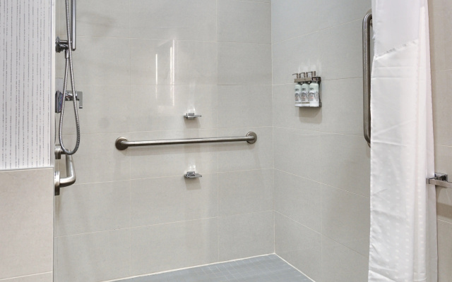 Holiday Inn Express & Suites Trois Rivieres Ouest by IHG