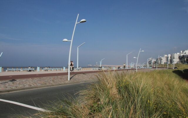 Vintage Apartment in South Holland With Sea View