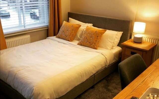 OYO The Croppers Arms