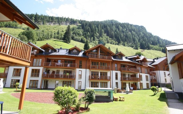 Idyllic Apartment in Rauris With Sauna and Swimming Pool