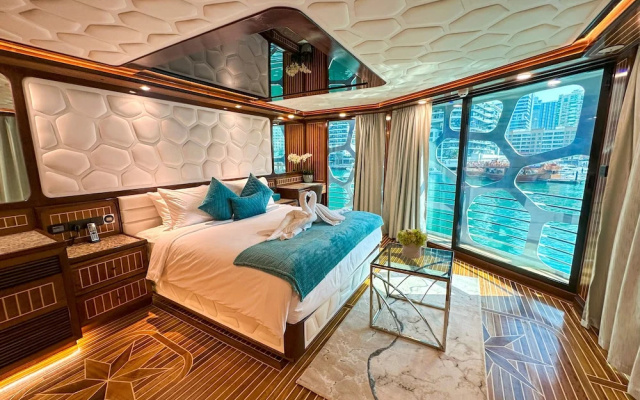 Orchid Overnight Superyacht