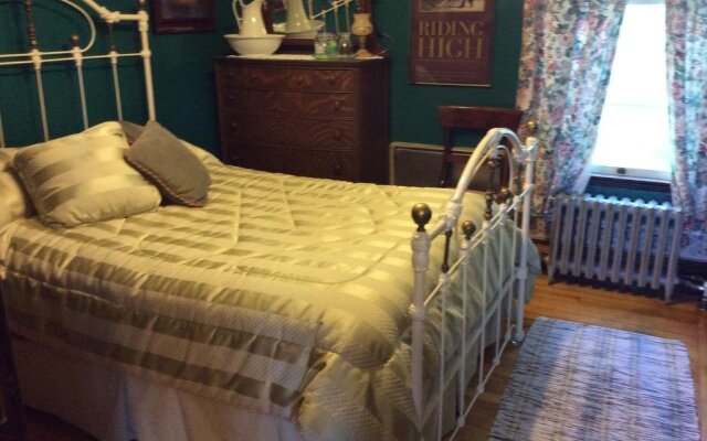 Auberge Taylor Manor