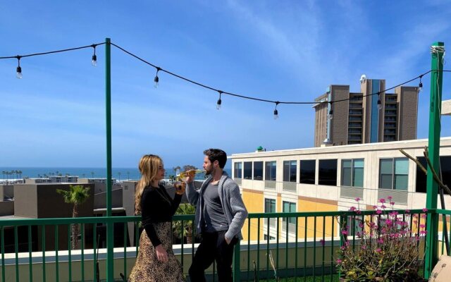 Holiday Inn Oceanside Camp Pendleton Area by IHG