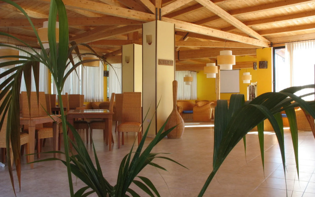 Cala Greca Beach Resort