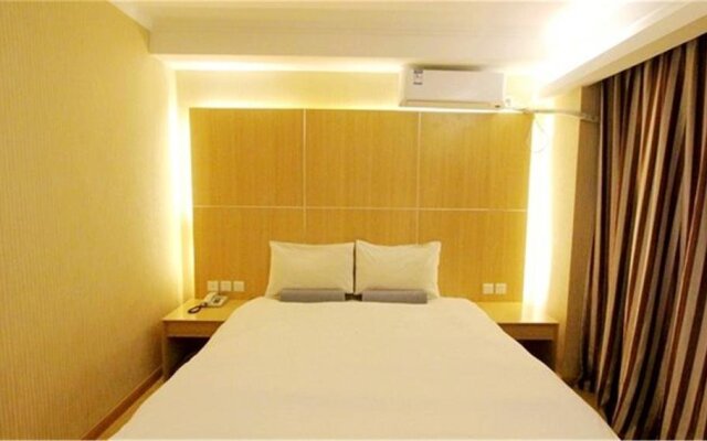 Starway Hotel Qingdao Taidong Pedestrian Street