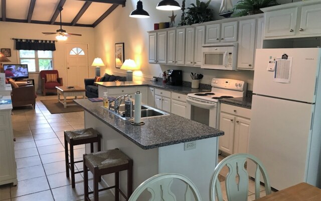 Barnhill B Duplex by Jekyll Realty