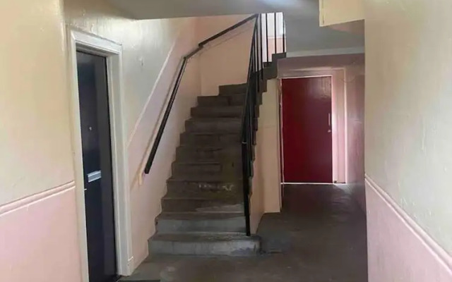 Dundee - 1 Bed - Sleeps 4 - Free Parking