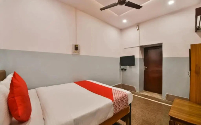 Hotel Raj Kesar by OYO Rooms