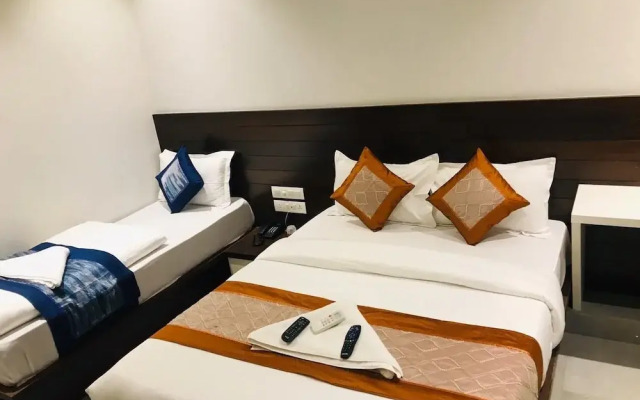 Hotel Flora Suites