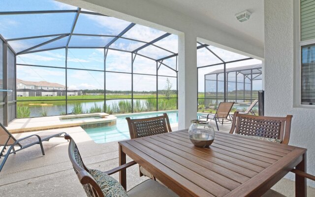 Storey Lake-6 Bedroom Pool Home- 1652ST