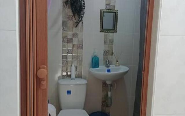 Acogedor Apartaestudio Entrada Independiente