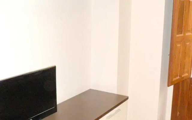 Realrent Corona