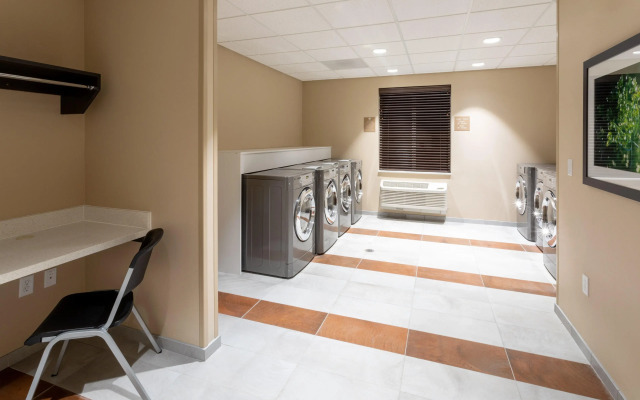 Candlewood Suites Rochester Mayo Clinic Area by IHG