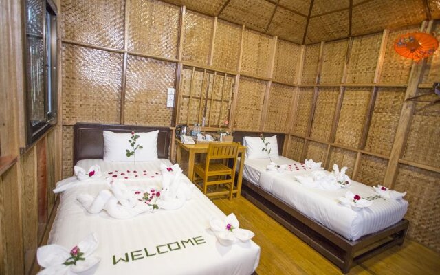 JL Lodge Ngwe Saung