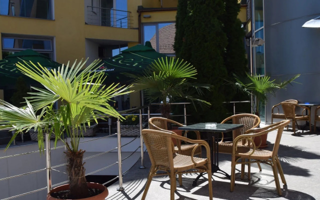 Pension Ambient