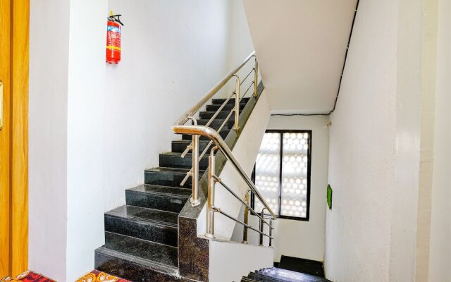 Fabhotel Kesar Inn
