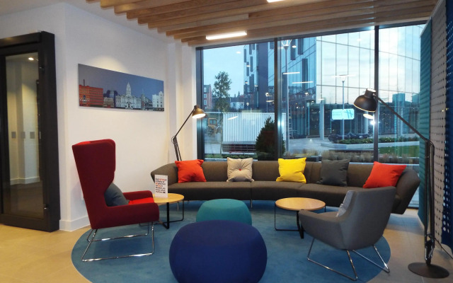 Holiday Inn Express Stockport by IHG