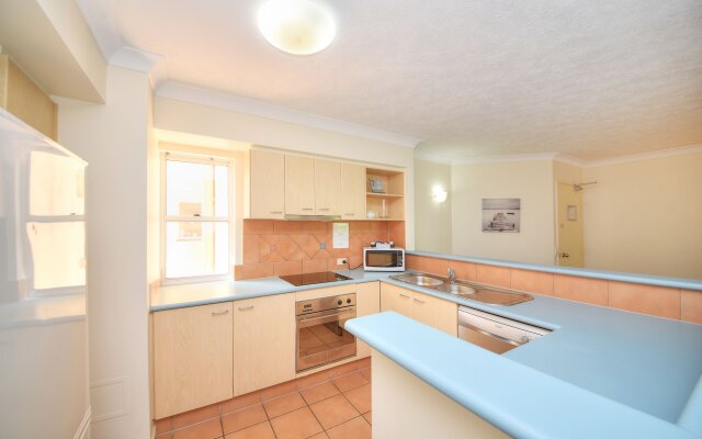 San Mateo on Broadbeach