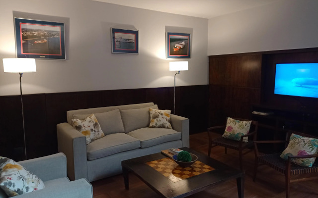 Ribera Sur Hotel