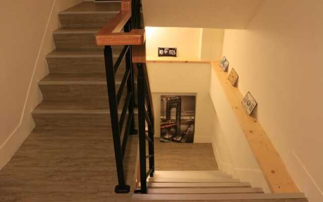 Here Hostel Puli