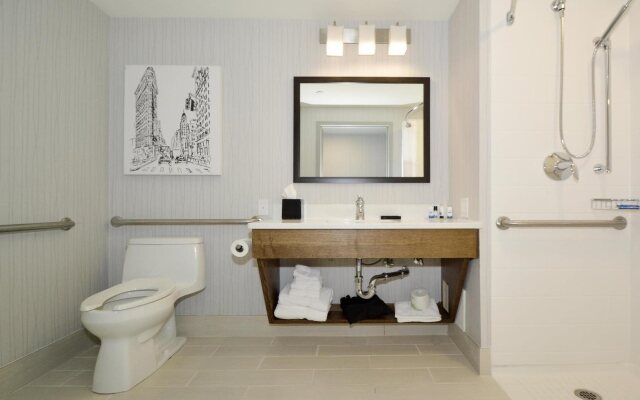 LaGuardia Airport Hotel Queens