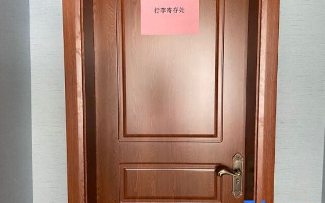 Yuxin Hotel