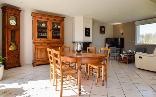 Part of nie House Between Country and Beaches