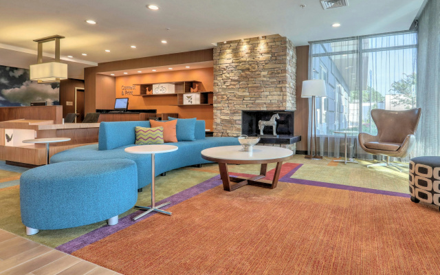 Fairfield Inn & Suites by Marriott Gree...