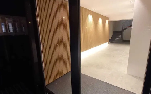 Meridian Rooms