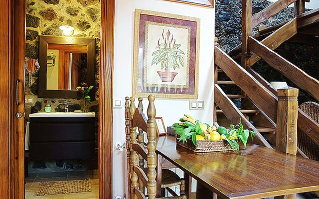 Casa Laurel
