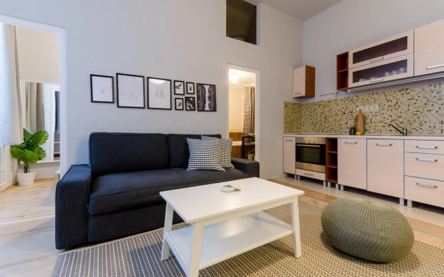 I30 Studio Apartment In Central Location.