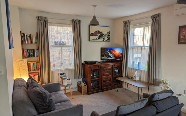 Namastay-Central Glastonbury