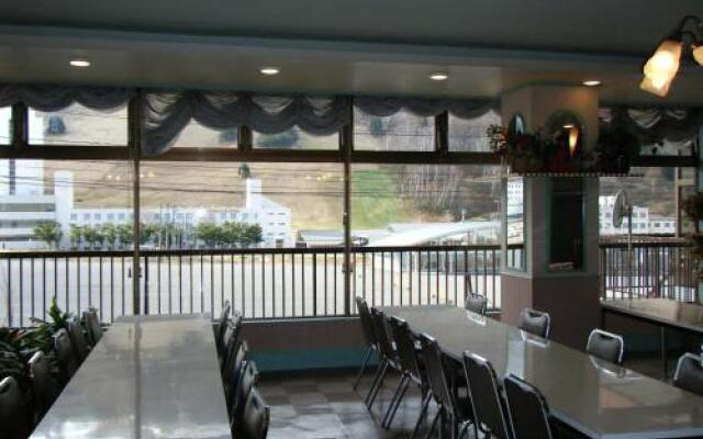 Hotel Tomiya