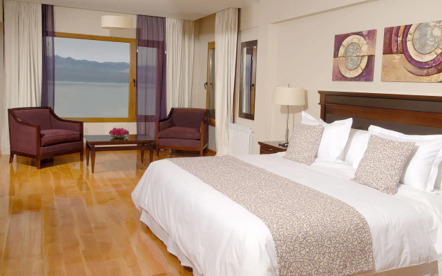 Alma del Lago Suites & Spa