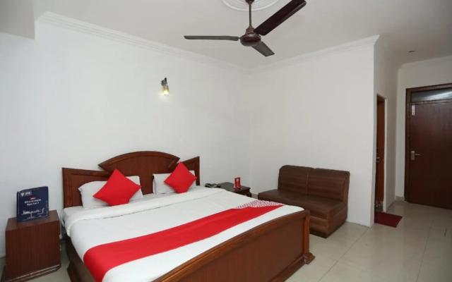 Oyo 22689 Hotel United Inn