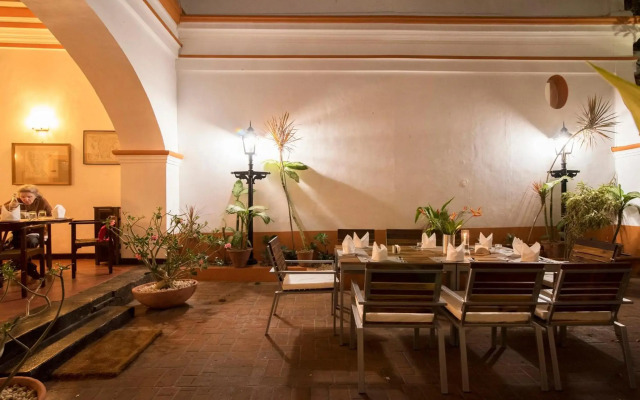 Hotel De L'Orient Pondicherry