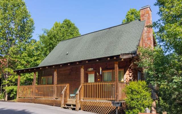 Honey Pot - Three Bedroom Cabin
