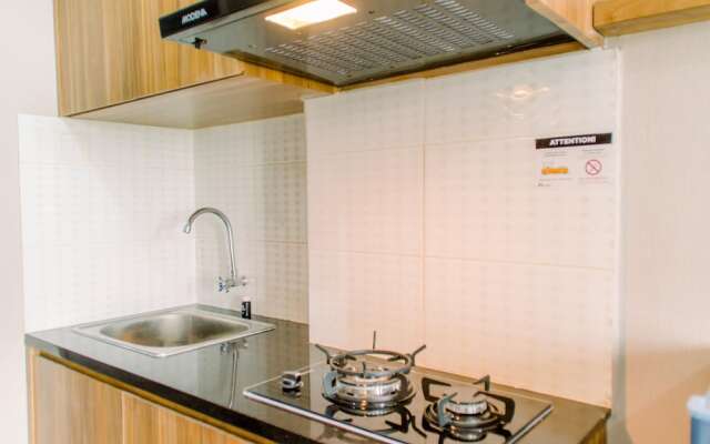 Comfy Studio At Amazana Serpong Apartment