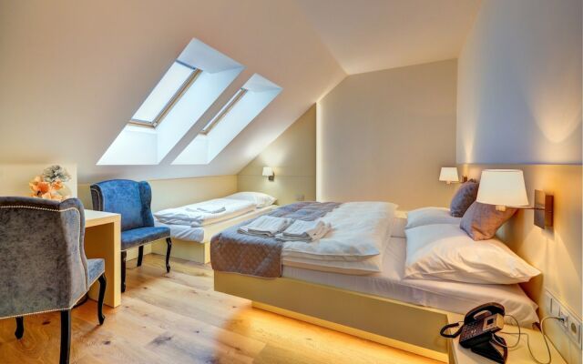 Hotel Chmelnice