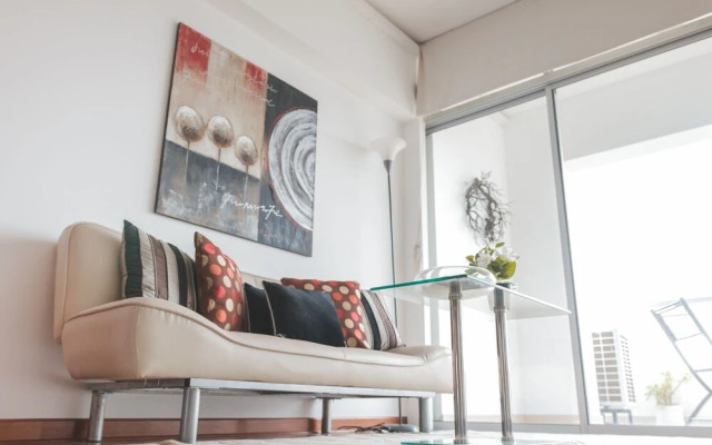 Lujoso y moderno dpto en la zona mas exclusiva