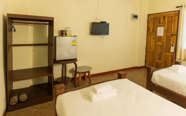 Chiang Kham Tilue Resort