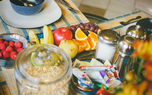 Tall Trees Bed & Breakfast