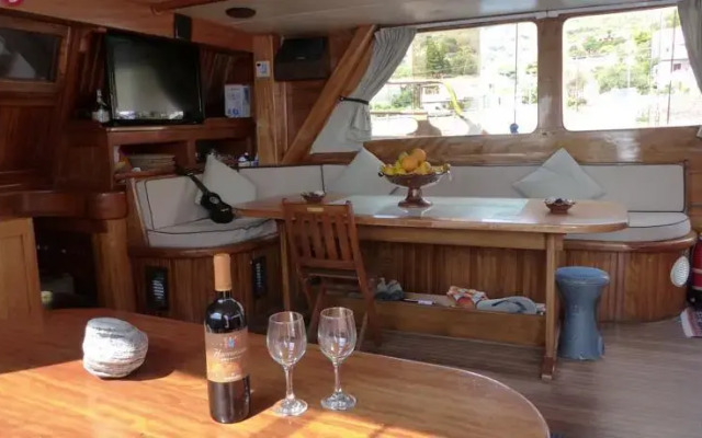Pallas Boat And Breakfast